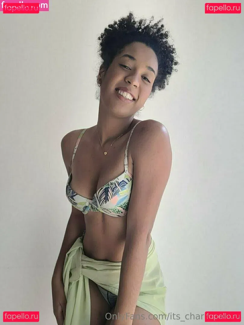 its_charl0ttehall Onlyfans Photo Gallery 