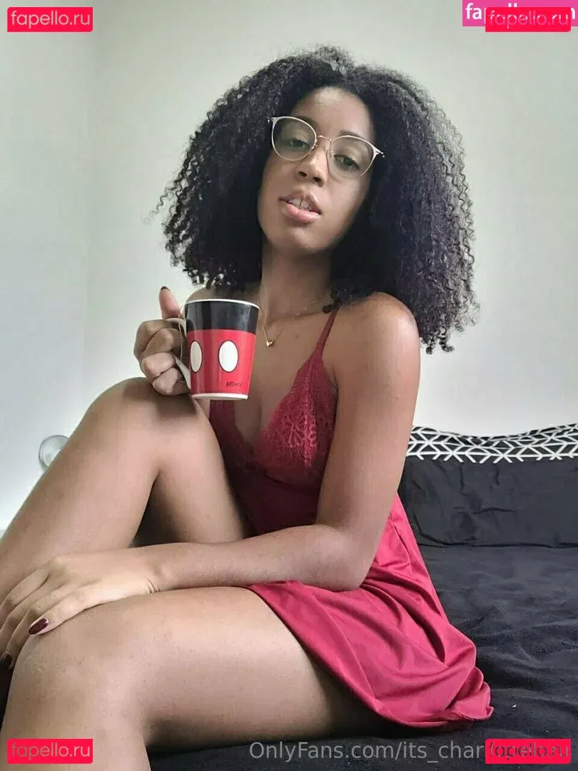 its_charl0ttehall Onlyfans Photo Gallery 