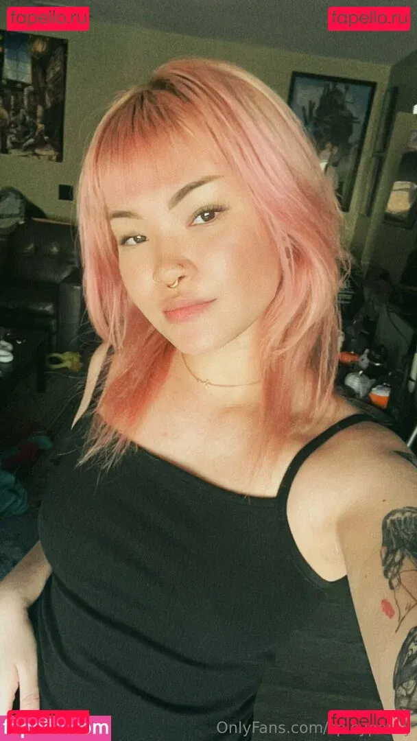 spicypocky Onlyfans Photo Gallery 