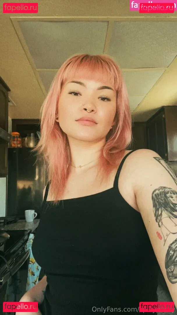 spicypocky Onlyfans Photo Gallery 