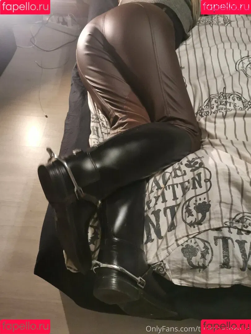 tuhmaasokeria Onlyfans Photo Gallery 