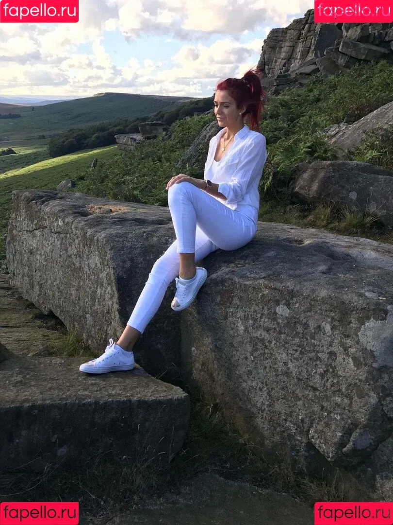 Iasmina Roxana Onlyfans Photo Gallery 