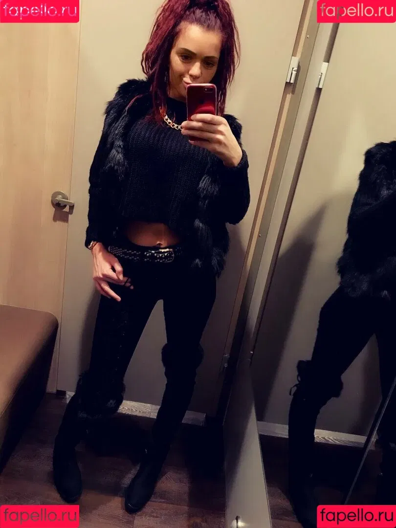 Iasmina Roxana Onlyfans Photo Gallery 