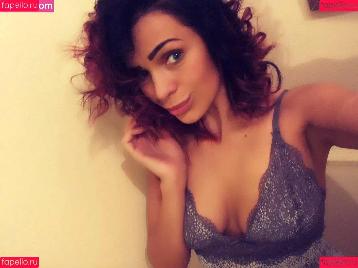 Iasmina Roxana Onlyfans Photo Gallery 