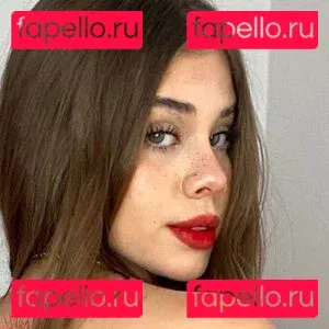 valenlovei Onlyfans Photo Gallery 