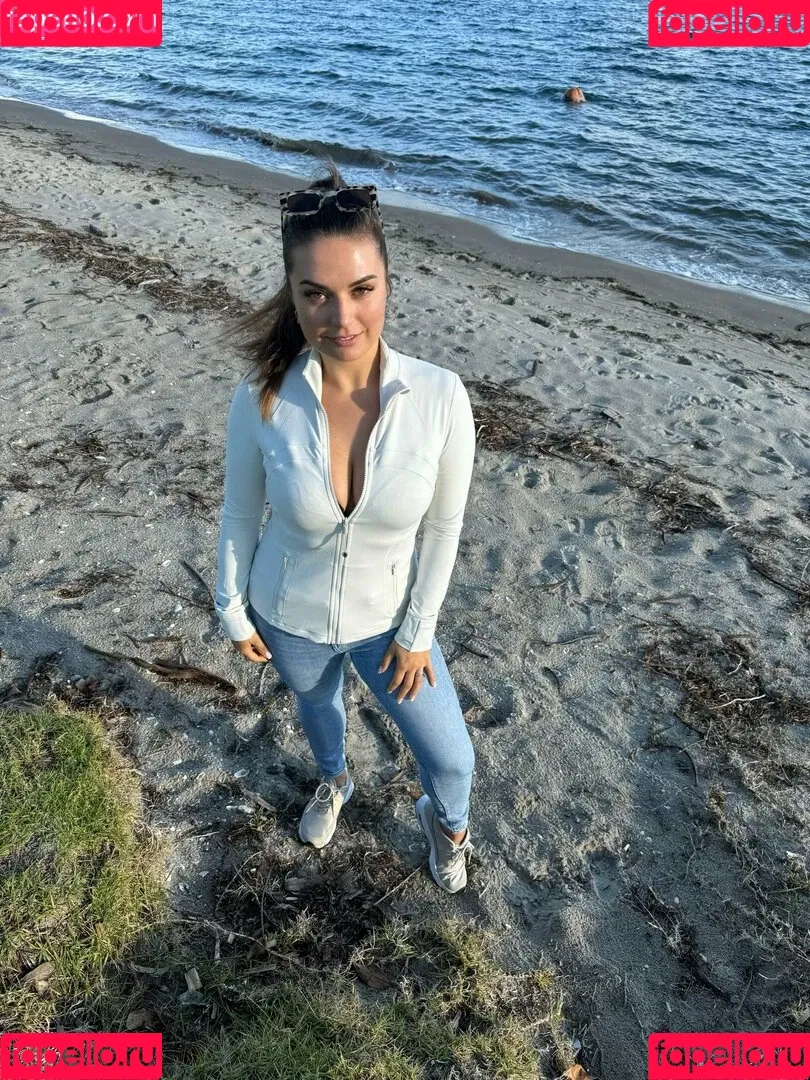 Stacie Summers Onlyfans Photo Gallery 