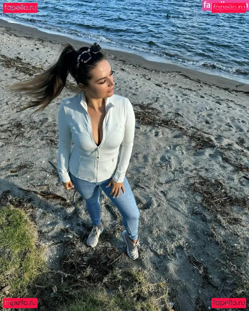 Stacie Summers Onlyfans Photo Gallery 