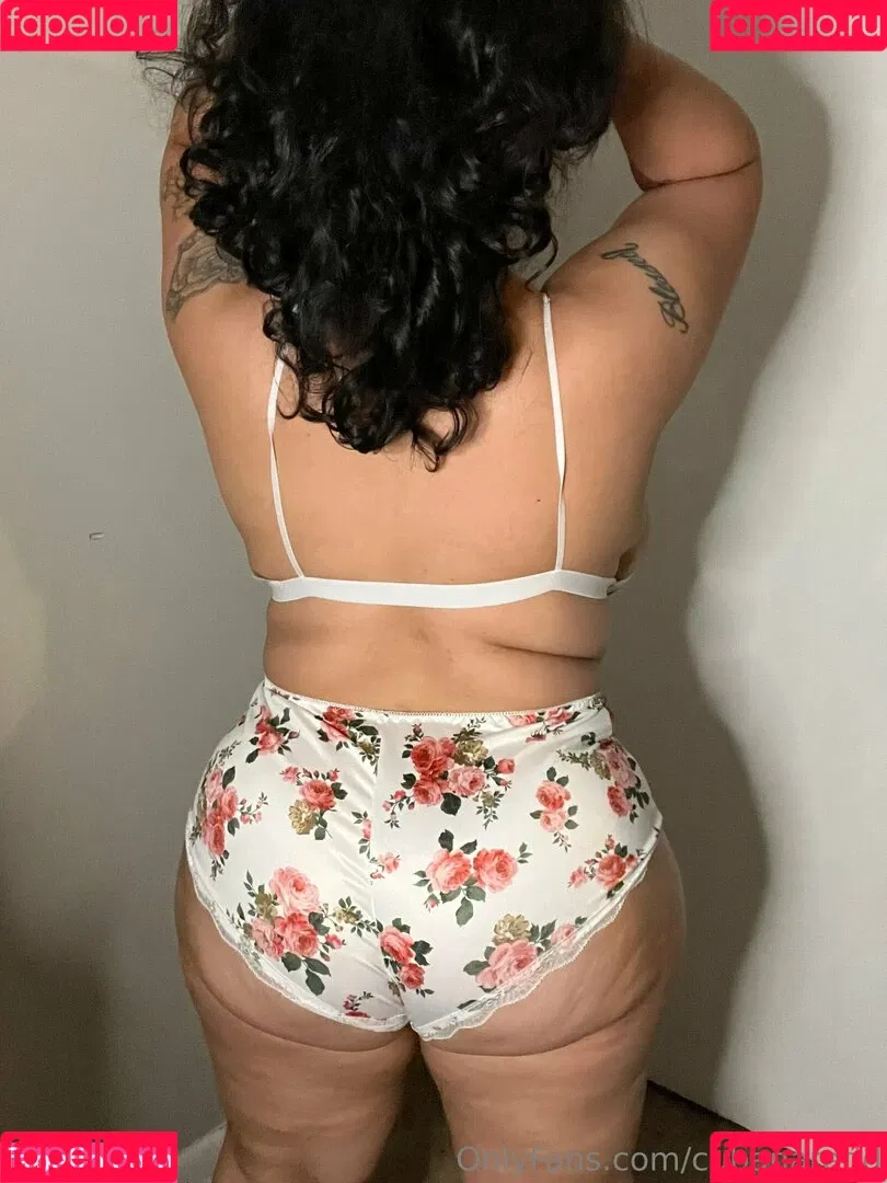 cubanaredd Onlyfans Photo Gallery 