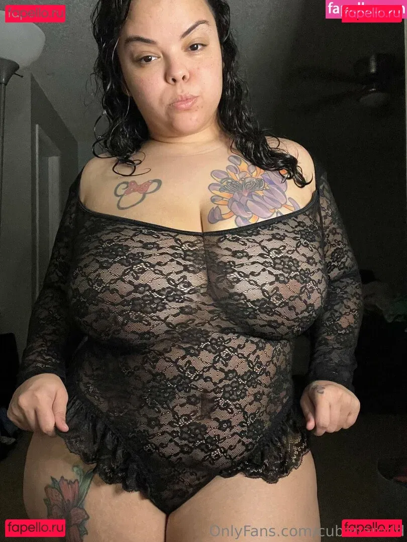 cubanaredd Onlyfans Photo Gallery 