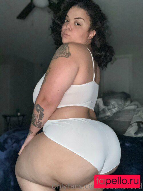 cubanaredd Onlyfans Photo Gallery 