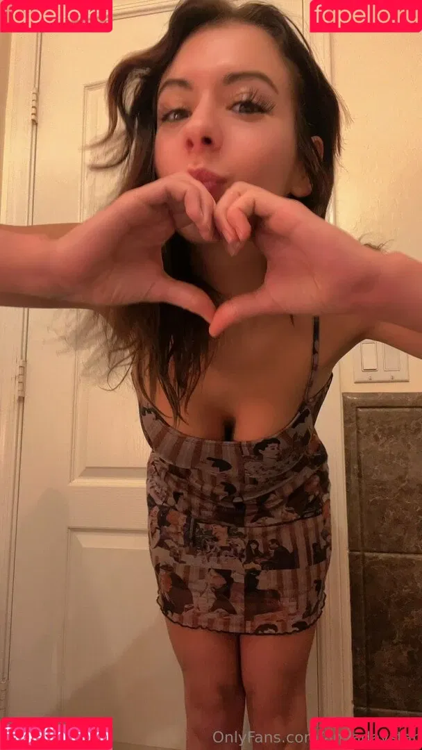 anyadaystar Onlyfans Photo Gallery 