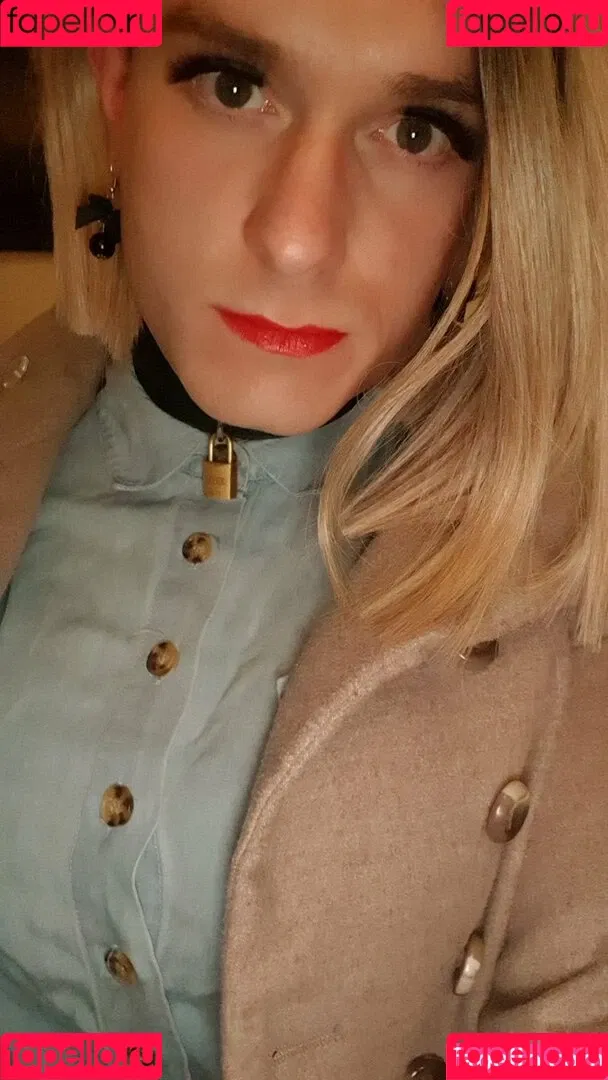 SissyKaya Onlyfans Photo Gallery 