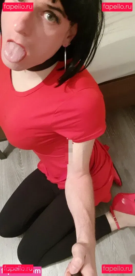 SissyKaya Onlyfans Photo Gallery 