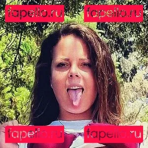 Lea Lovebird Onlyfans Photo Gallery 