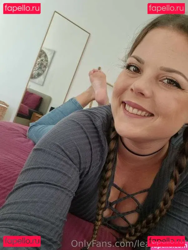 Lea Lovebird Onlyfans Photo Gallery 