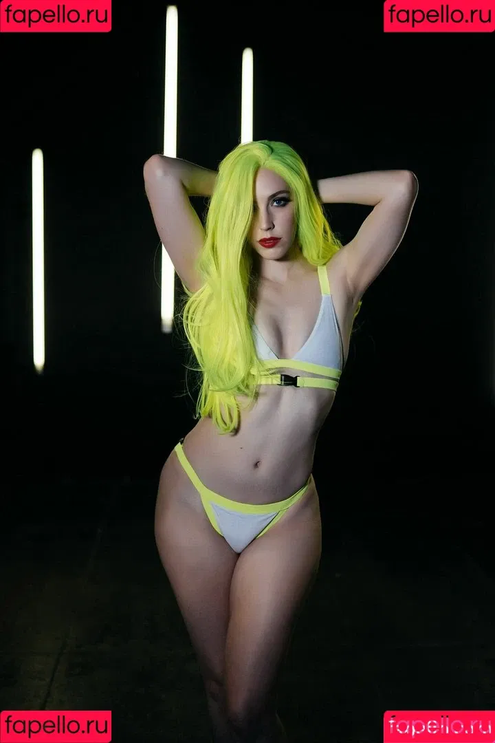 Tali Xoxo Onlyfans Photo Gallery 