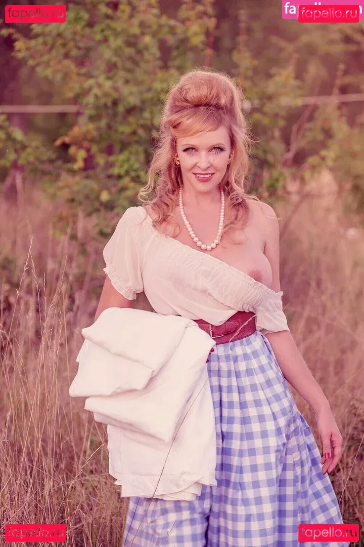 Tali Xoxo Onlyfans Photo Gallery 