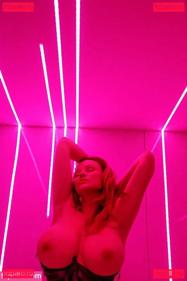 Tali Xoxo Onlyfans Photo Gallery 