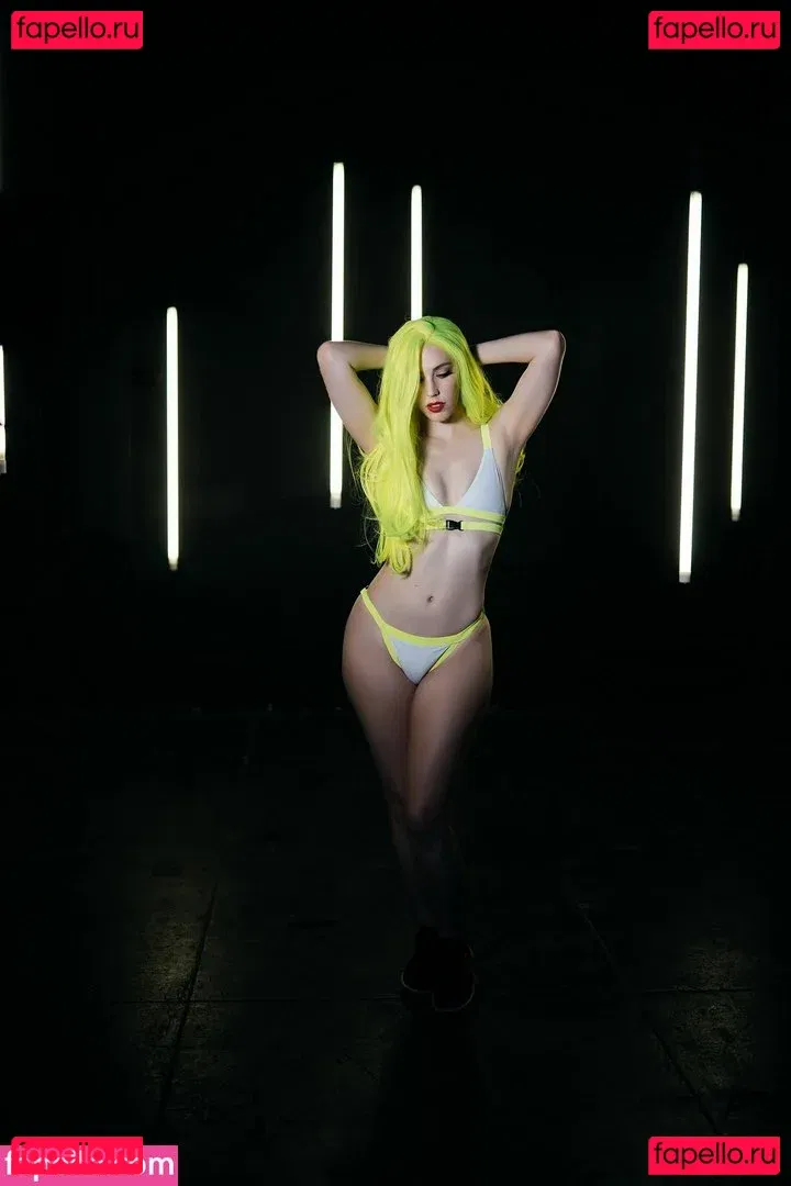 Tali Xoxo Onlyfans Photo Gallery 