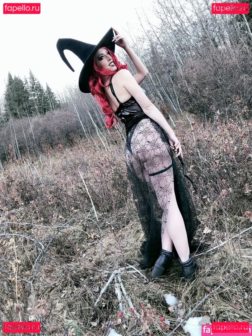 Tali Xoxo Onlyfans Photo Gallery 