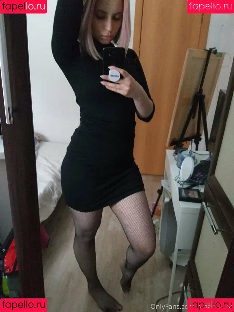 marinalee12 Onlyfans Photo Gallery 