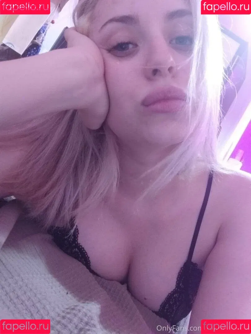 marinalee12 Onlyfans Photo Gallery 