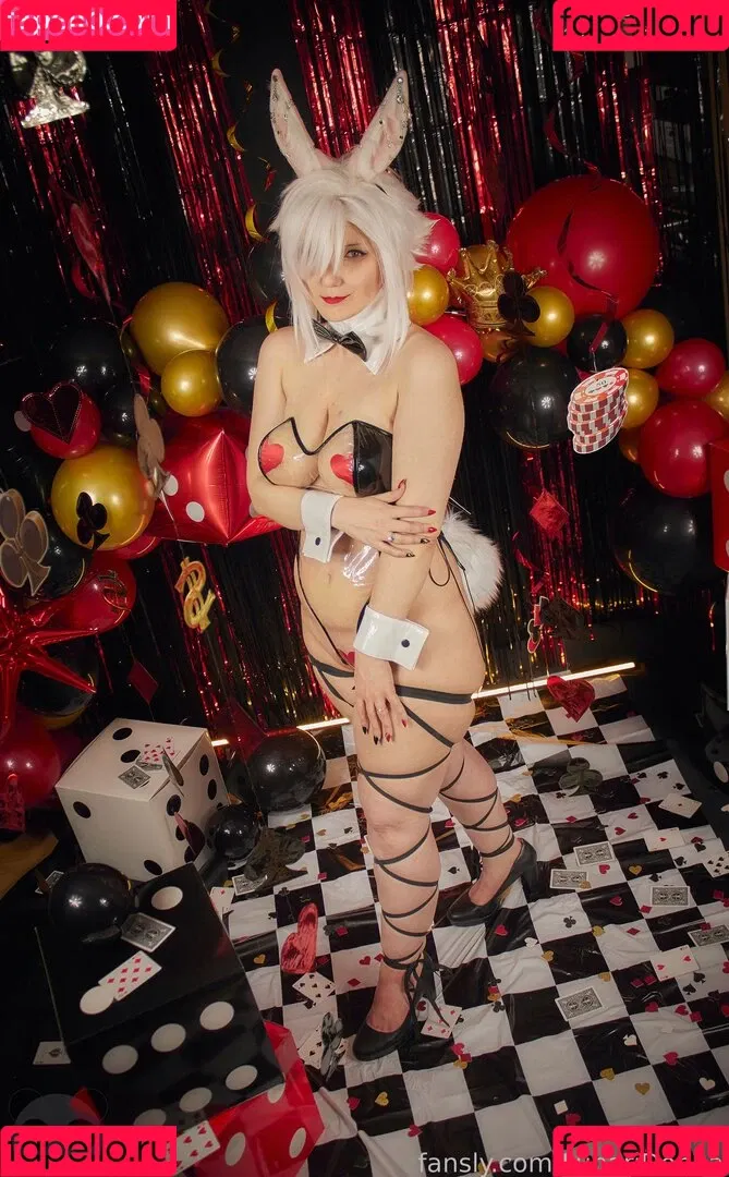 LunariDonna Onlyfans Photo Gallery 