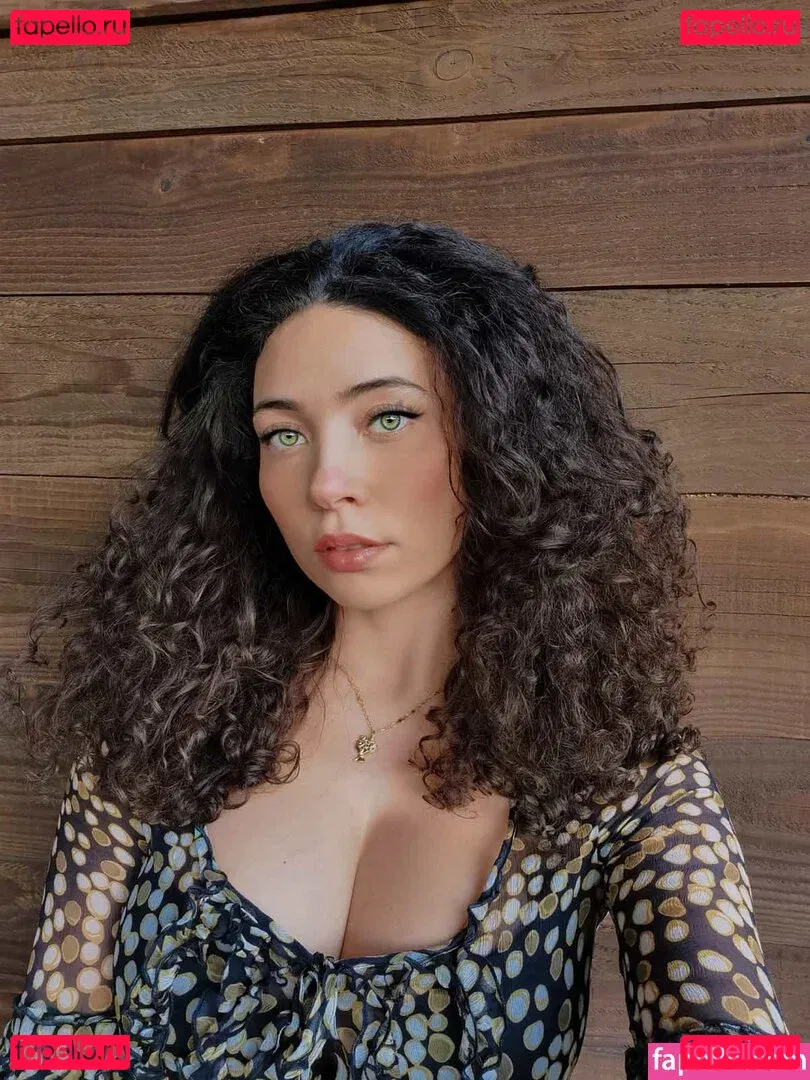 realbambitwo Onlyfans Photo Gallery 