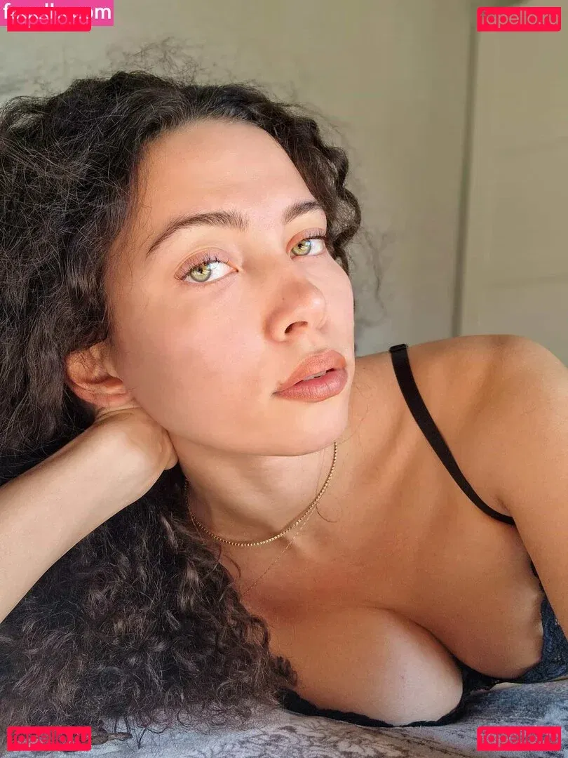 realbambitwo Onlyfans Photo Gallery 