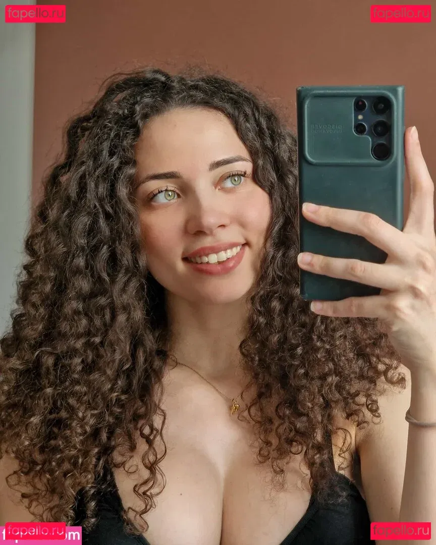 realbambitwo Onlyfans Photo Gallery 