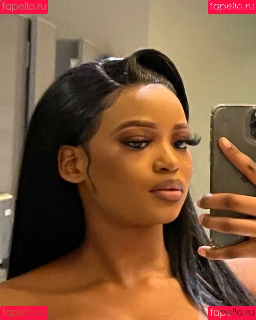 Antoinette Onlyfans Photo Gallery 