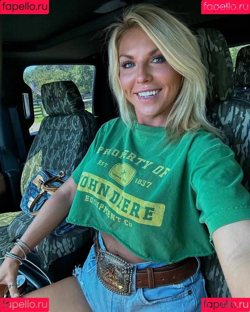 Sophie Swaney Onlyfans Photo Gallery 