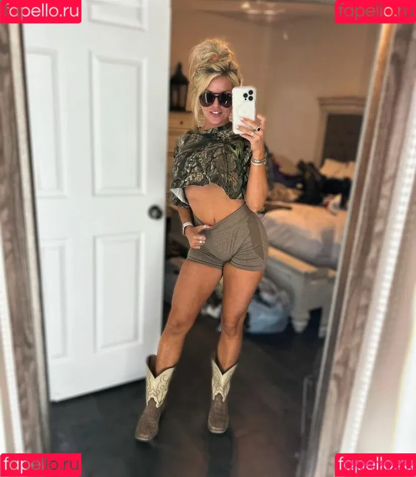 Sophie Swaney Onlyfans Photo Gallery 