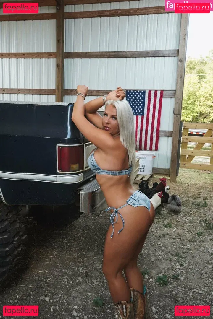 Sophie Swaney Onlyfans Photo Gallery 