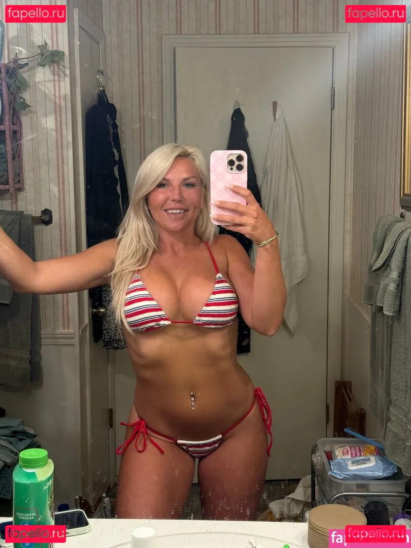 Sophie Swaney Onlyfans Photo Gallery 