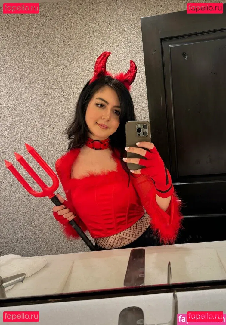 Bnans Onlyfans Photo Gallery 