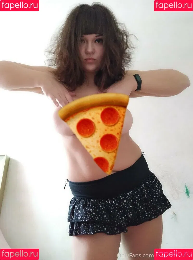 lara.horn Onlyfans Photo Gallery 