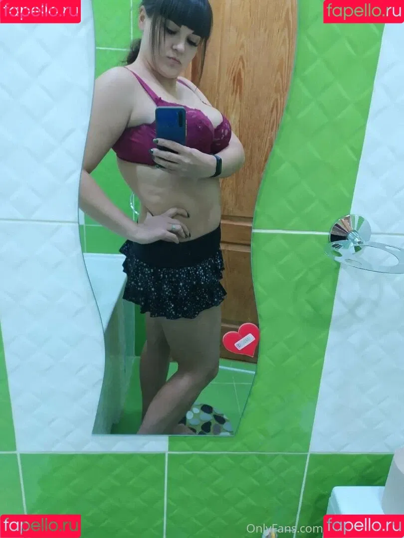lara.horn Onlyfans Photo Gallery 