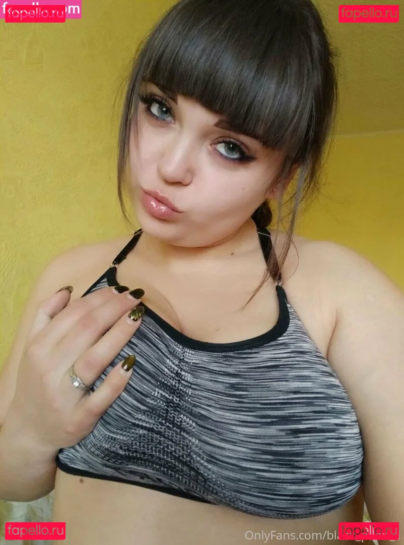 lara.horn Nude Onlyfans Photo 45