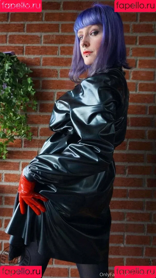 latex_neko Onlyfans Photo Gallery 
