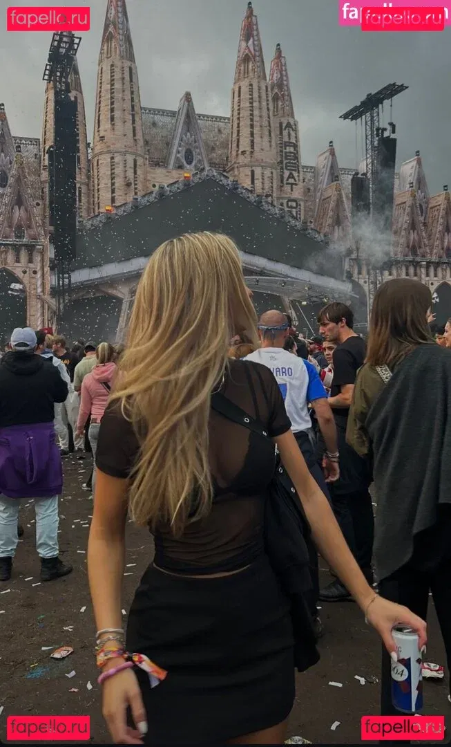 Zarah Ellen Onlyfans Photo Gallery 