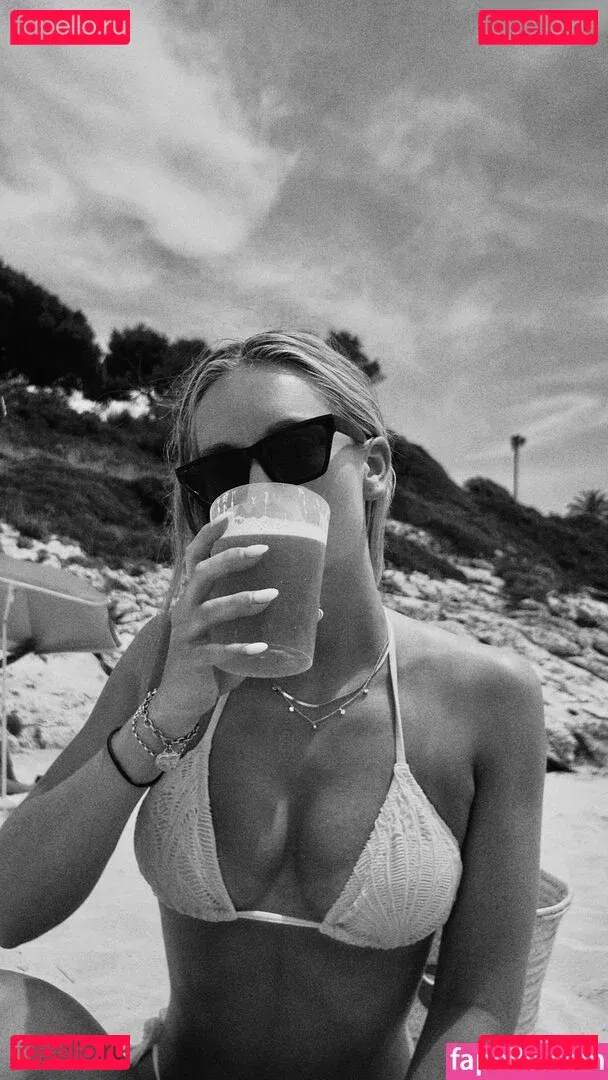 Zarah Ellen Onlyfans Photo Gallery 