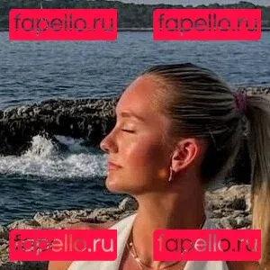 Zarah Ellen Onlyfans Photo Gallery 