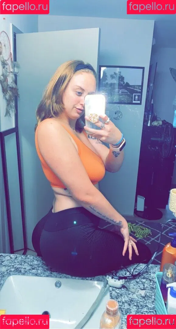 acidchelle.0 Onlyfans Photo Gallery 