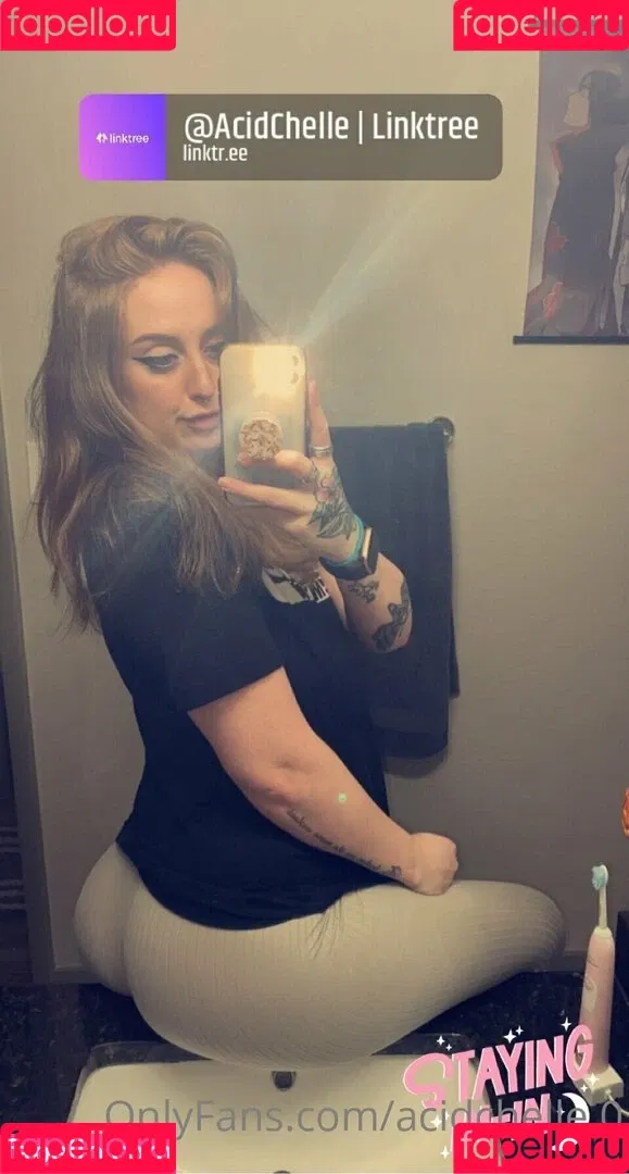acidchelle.0 Onlyfans Photo Gallery 