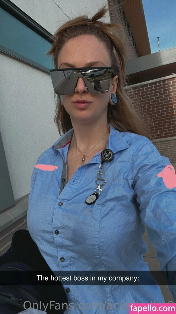 acidchelle.0 Onlyfans Photo Gallery 