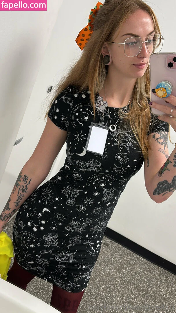 acidchelle.0 Onlyfans Photo Gallery 