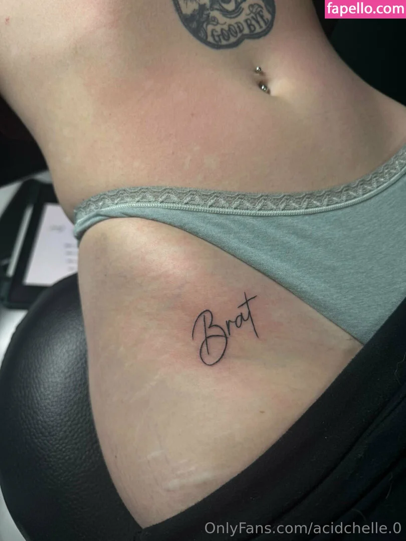 acidchelle.0 Onlyfans Photo Gallery 