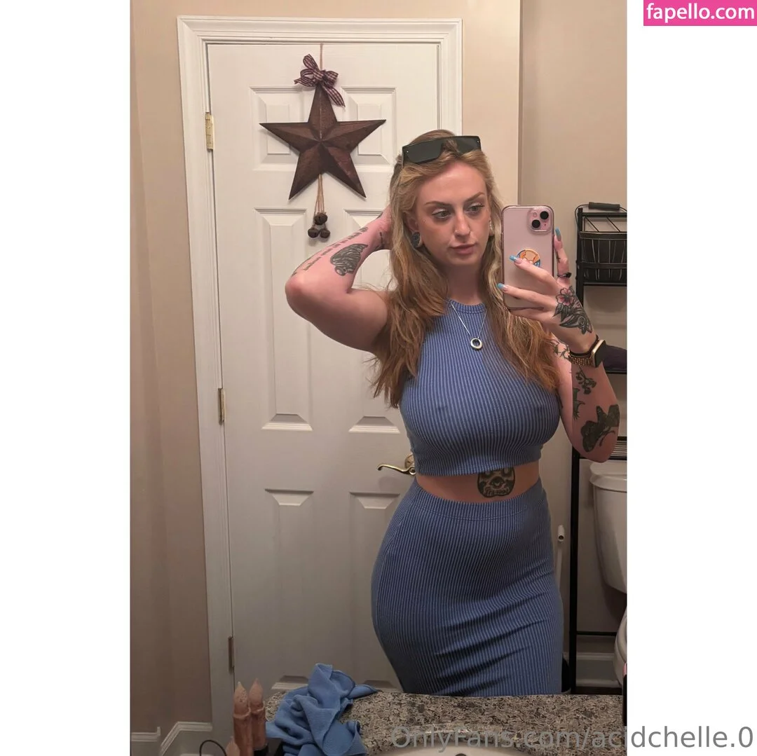 acidchelle.0 Onlyfans Photo Gallery 