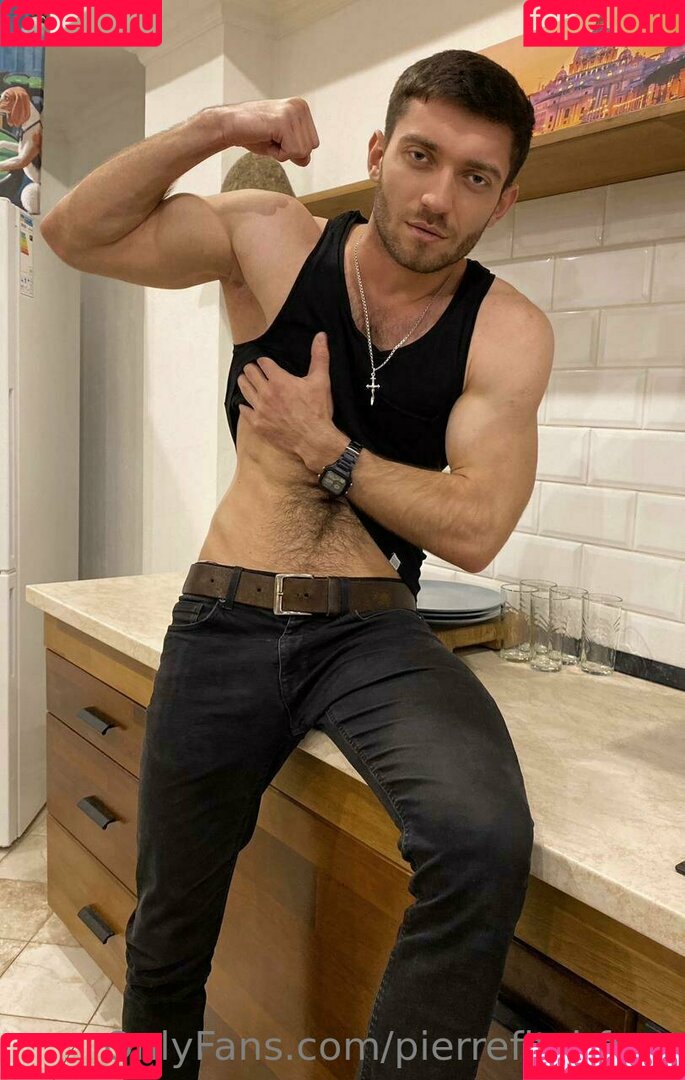 pierrefitchfree Onlyfans Photo Gallery 